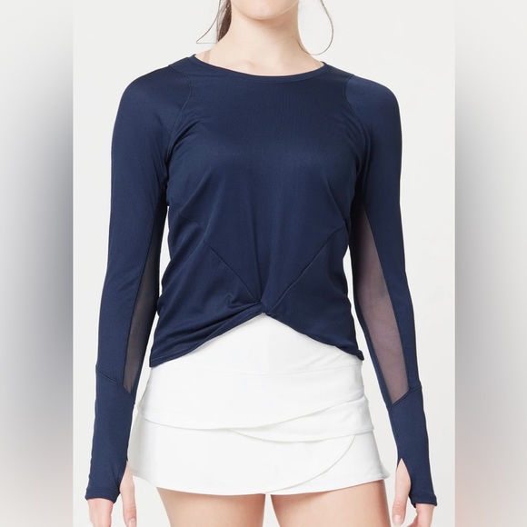 Lucky in Love Tops - EUC Lucky in love wrap it up long sleeve shirt thumbholes crop in front Blk Sz M